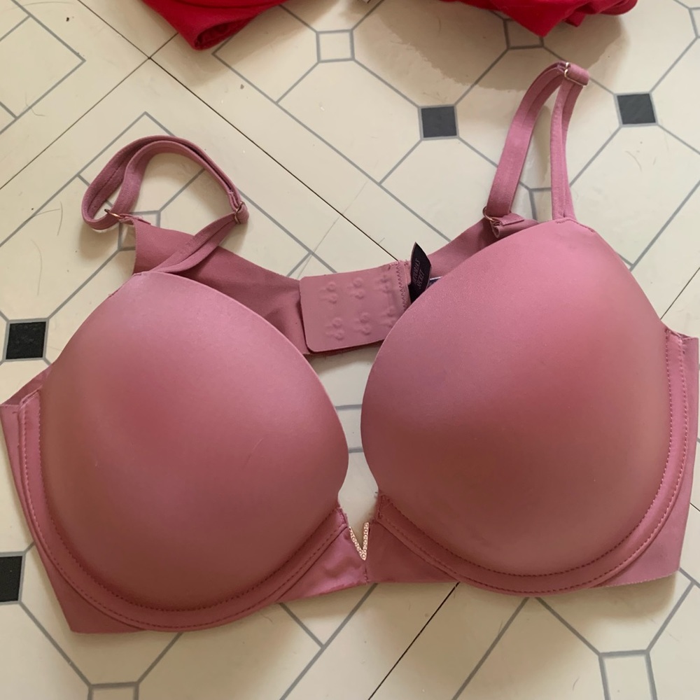 Victoria Secret Illusion Push-up Bra